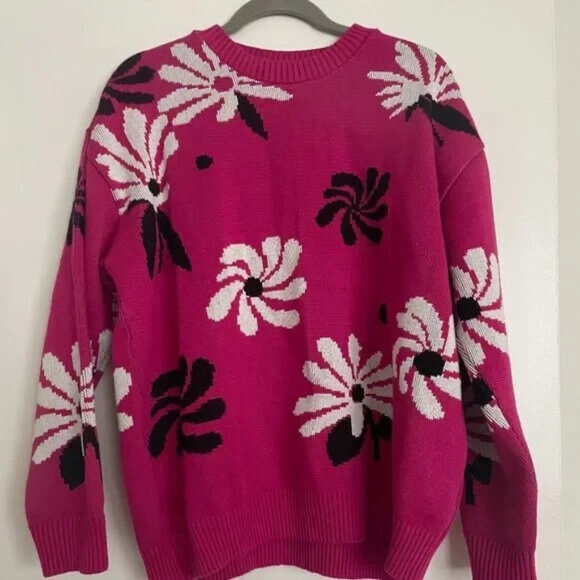 Oversized Floral Sweater - Picture 3 of 7